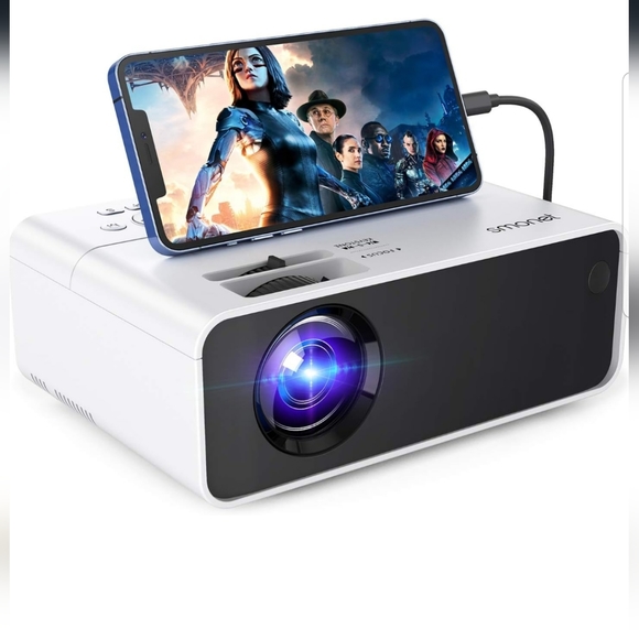 NEW Portable LCD Movie Projector - Picture 4 of 8